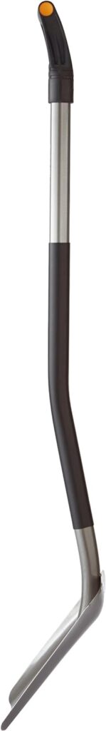 Fiskars Square Garden Spade Shovel - 46 - Steel Flat Shovel with D-Handle - Garden Tool for Digging, Lawn Edging, Pruning - Heavy Duty Weed Puller Tool - Black/Orange